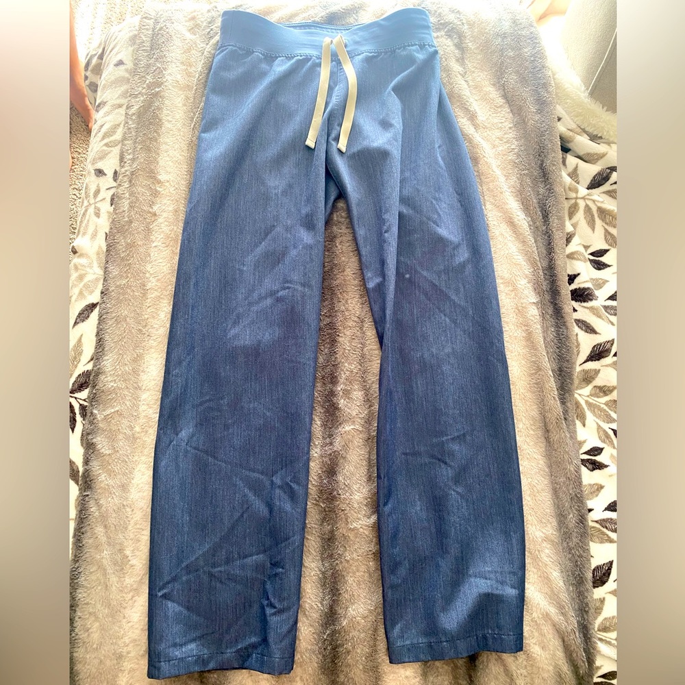 FIGS scrub pants- straight leg- xxs